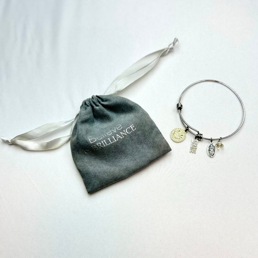 New Believe by Brilliance Charm Bangle Bracelet Smiley Face Smile Mixed Metal
